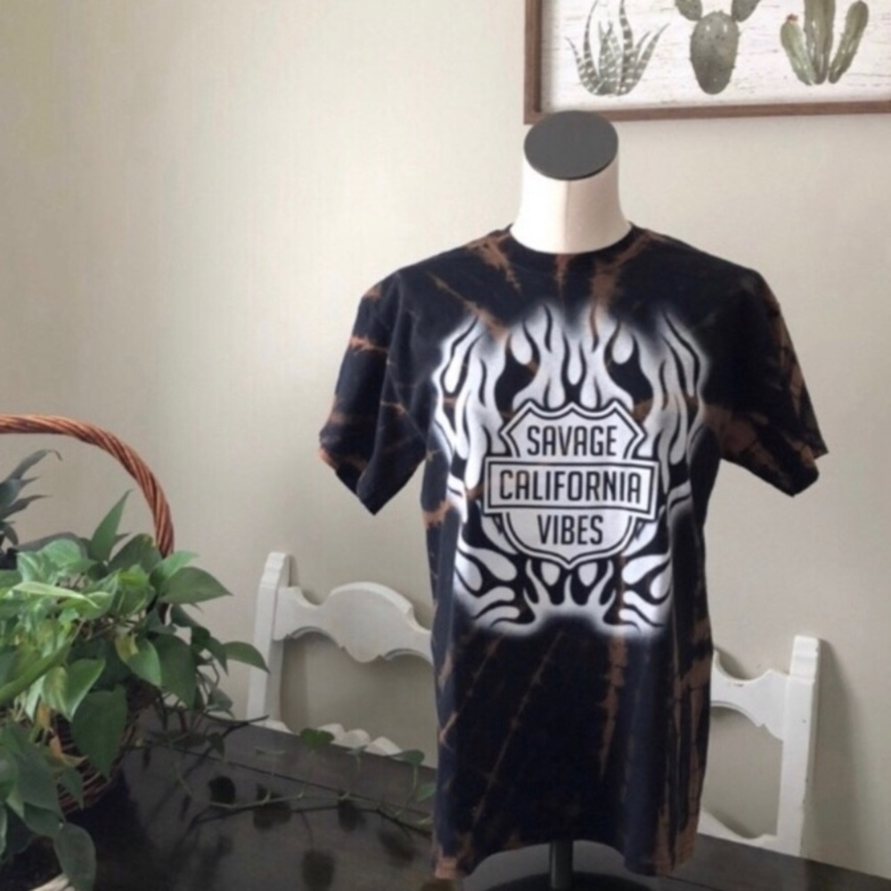 Savage California ☀️🖤💀 Vibes Tee